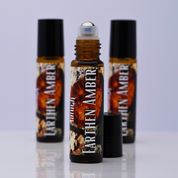 Earthen Amber Perfume Roll-on